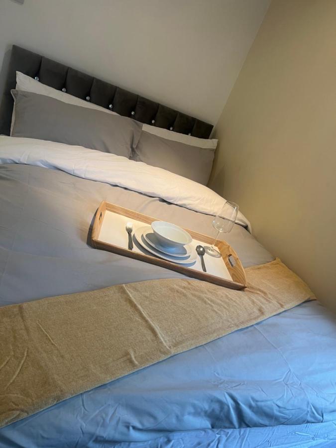 Apartmán Large Modern Studio Flat Londýn Exteriér fotografie
